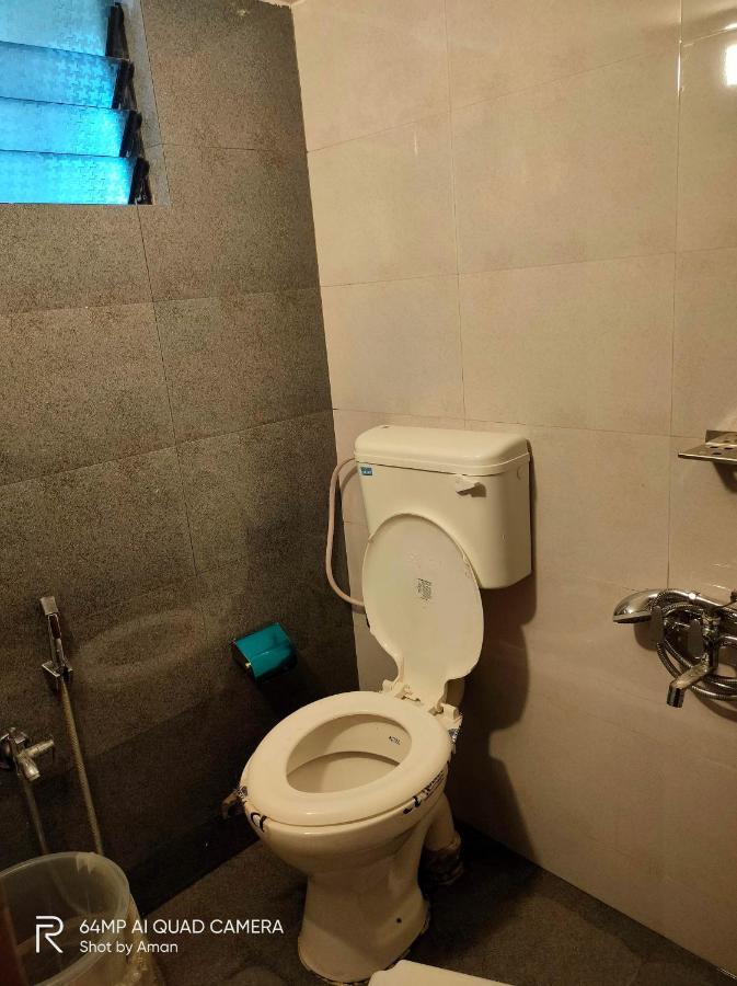 Hotel Sai Krupa Ахмедабад Екстер'єр фото